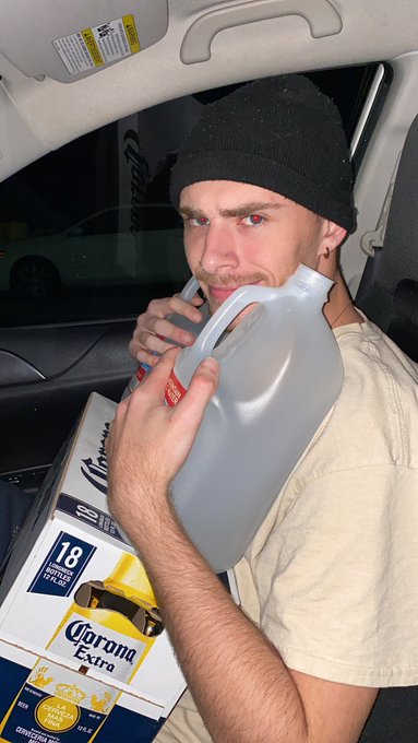 Mood @fathercracker https://t.co/S8P8aohar2<a class="tags" target="_blank" title="On Twitter" href="/?out=eyJ0eXAiOiJKV1QiLCJhbGciOiJIUzUxMiJ9.eyJpYXQiOjE3MTg4OTM2NzMsImlzcyI6InR3cG9ybnN0YXJzLmNvbSIsIm5iZiI6MTcxODg5MzY3MywiZXhwIjoxNzUwNDI5NjczLCJyZWRpcmVjdF91cmwiOiJodHRwczovL3R3aXR0ZXIuY29tL2ZhdGhlcmNyYWNrZXIifQ.b0hpYt0mn_hW8ors_Y6m47MMbyzYI3dORN2tdlv9_eduAOF7sw1SjnBgB6_GfRAFeXeKMudaWUzd5lj24ysWUg">@fathercracker</a>