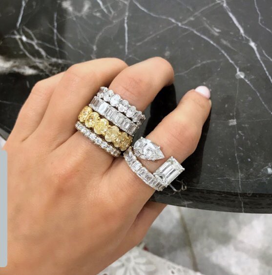 DIAMOND EMERALD &amp; PEAR TWIN RING:$200,000 USD
Details:
18K White Gold
White Diamonds: 8.91cts
Standard Size: 7US/54EUR
Product Number: SR262
Please note that due to the natural nature of our gemstones, color, shape, and size may vary slightly.