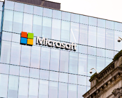 DreamHatcherUK's tweet photo. What do Microsoft, Airbnb and Uber have in common? They all started out during a recession. Your fledgling business could also follow in these footsteps. Contact Dream Hatcher to find out more >> https://t.co/XLFU1yYLzs #DreamHatcher #business #Suffolk  #microsoft #airbnb #uber https://t.co/vxpRe94QaK