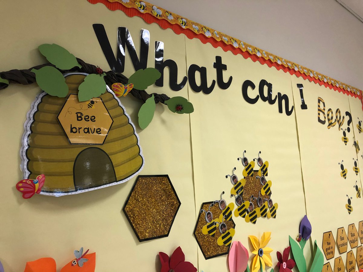 Lizzie Hilliard tweet media