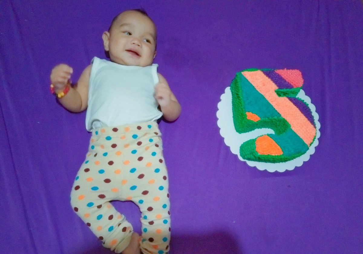 KrishyojS's tweet photo. i'm in my 5 months ALONZO KHENT ❤🎉 https://t.co/Bpx0NqRa4L