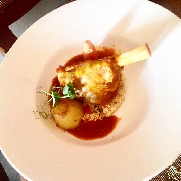 sudhasaha's tweet photo. Braised Welsh Lamb Shank,  Keema Cous Cous, Spiced Fondant Potato ,Roganjosh  Jus
@chefpublishing @Caterertweets @CanteenTweets @GoodFoodGuideUK @olivemagazine @FoodNetwork_UK @MichelinGuideUK @thechefsforum @SaturdayKitchen @gbchefs @MEALZ_com @RELISH_COOKBOOK @WelshLamb_PGI https://t.co/qyM2oTq3Uv