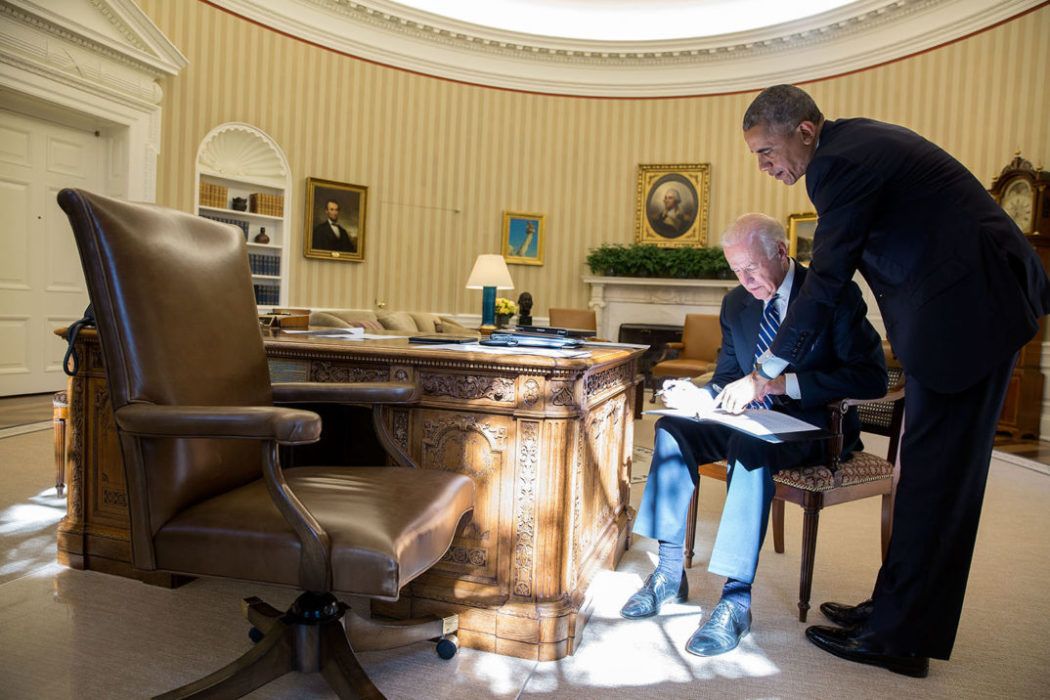 NY PODKAST! Tema: Stolleken i den kommende Biden-administrasjonen, Georgia, samt Obamas nye bok. Med <a href="/VarinAlme/">Vårin Alme</a>, <a href="/sigridrg/">Sigrid Rege Gårdsvoll</a> og <a href="/AreFlaten/">Are Tågvold Flaten</a> ampol.no/38WFmMs
