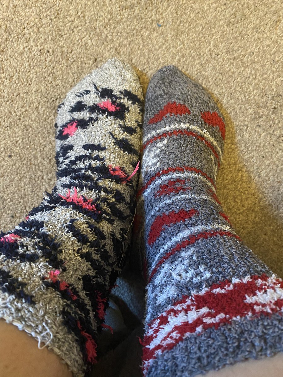 GOS_CCF_CC's tweet photo. @NationalACSMI @ArmyCadetsUK @AntiBullyingPro @reallorraine @ACFColCadets @StuWilliams_ @CFHealthyMinds @HQCadetBranch @ArmyCdtsINSPIRE Warm odd socks today!! https://t.co/G6zluMDOWD