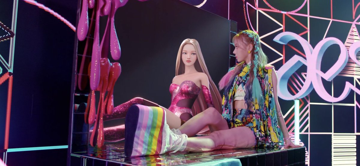 ในส่วนของรองเท้าน้องหนาวคู่นี้นั้น.. 😅