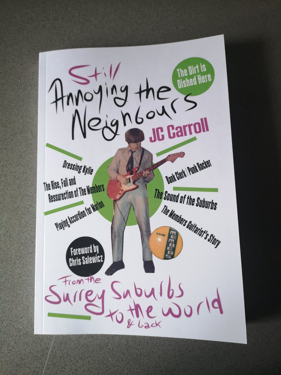 jccarroll's tweet photo. The dirt is dished get it while it's fresh https://t.co/H01zfQrEsa  #rockbooks #soundofthesuburbs #membersthe #stiffrecords  #vivelerock https://t.co/vJBwzFeb5F