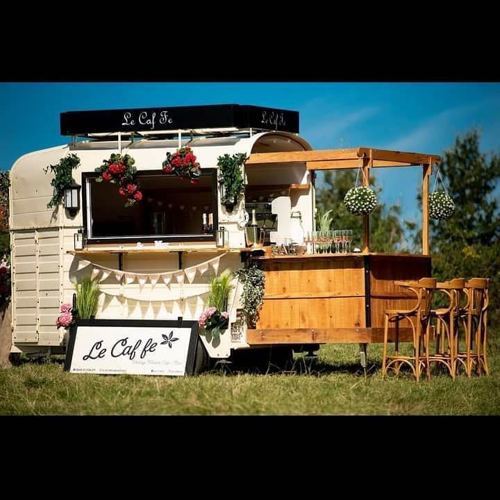 Ballyduffupper1's tweet photo. With 40 stalls from wonderful woodturning to Christmas crafts, gluten-free grub to baubles and bears, all your Christmas needs and wants, will be catered for! Here are just some of the stalls. Please show your support 6th Dec in #BallyduffUpper https://t.co/1bNTDaETTn