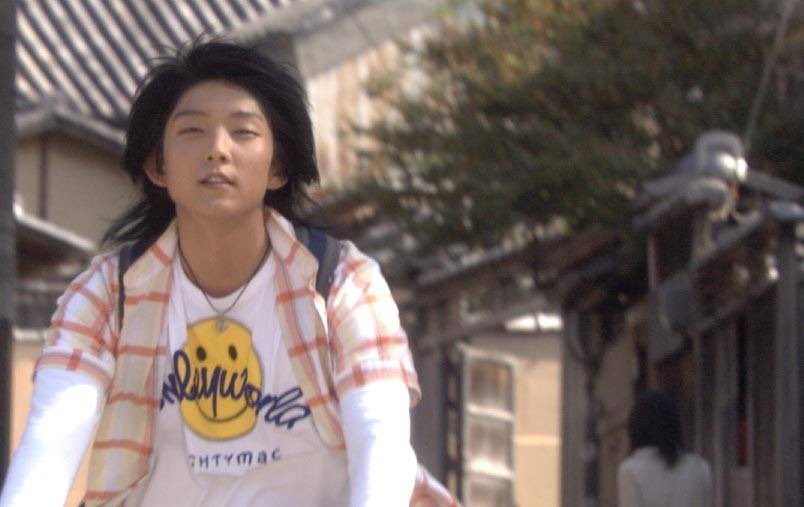 kayope613's tweet photo. @JGshock 昔から😊マークの服が良く似合うねー https://t.co/GLAgJNs97f