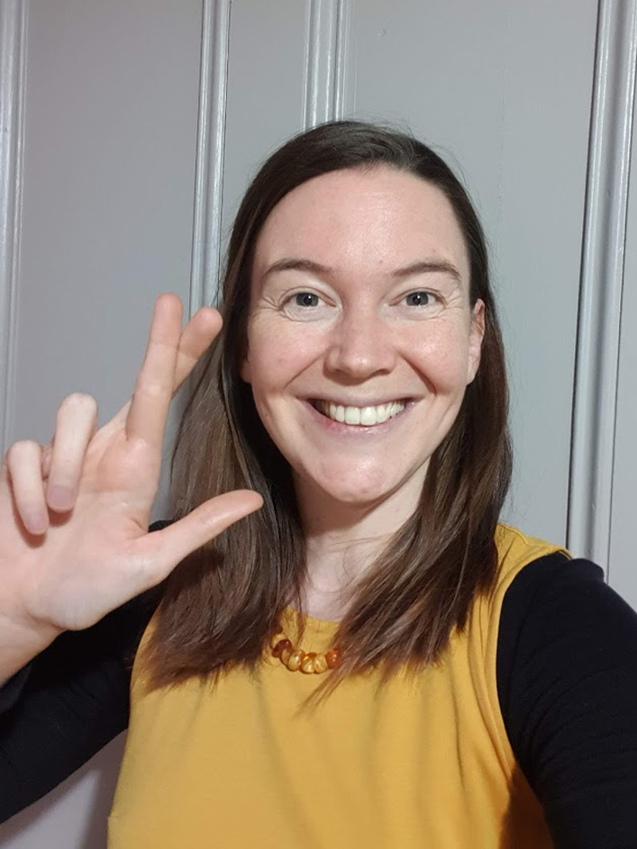  #ThanksToYou  @HeritageFundUK we have an amazing  #RebuildingHeritage team - Sarah Murray & Vanessa Moore  @vjamoore. Sarah likes to dress in heritage costume & Vanessa has been known to make collections objects out of cake. More info & contacts here:  https://rebuildingheritage.org.uk/contact/&nbsp; (3/)