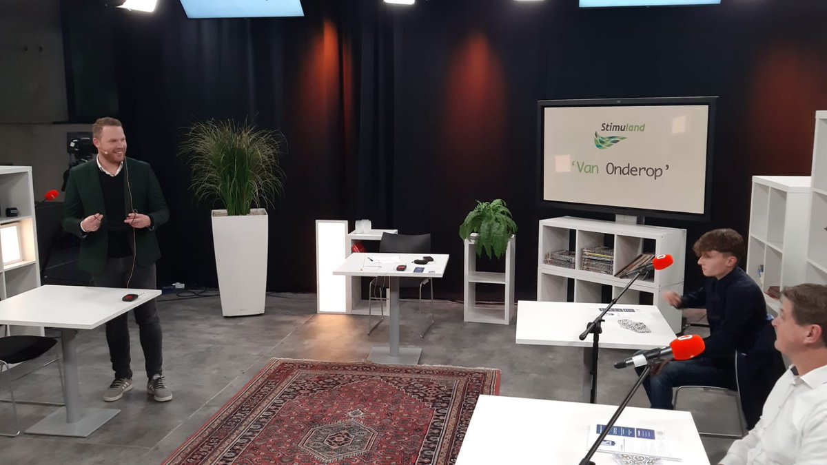 Bekijk hier de uitzending 'Van Onderop' terug: <a href="/1twenteenschede/">1twenteenschede</a> bit.ly/3nHAdfn