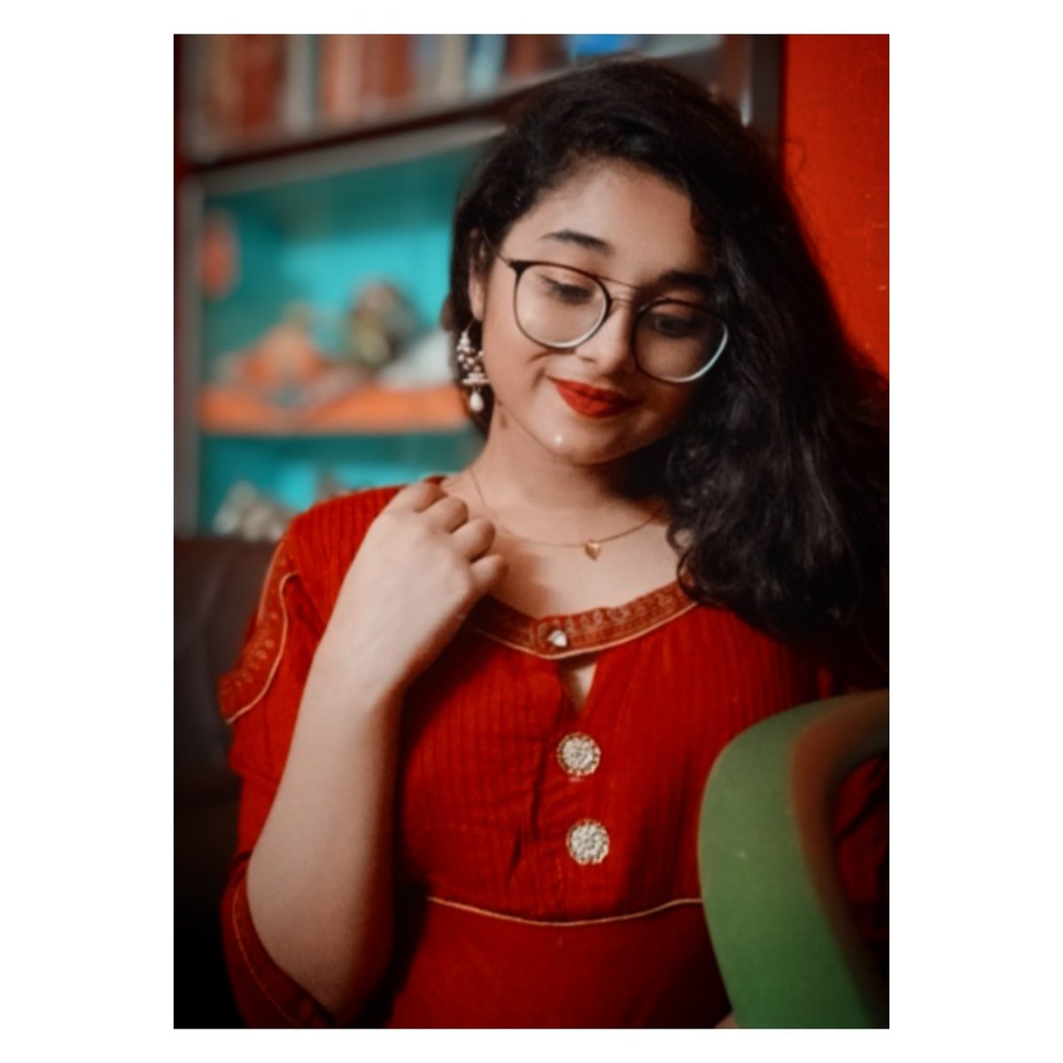 Deboshmita17's tweet photo. Post Diwali clicks...... ✌️❤️
Lemme know your plans for Christmas 🎄....
#letsenjoytogether https://t.co/KqT8hGqBqk