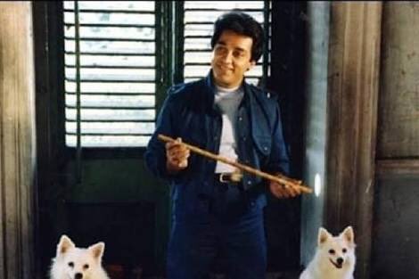 know_yourse1f's tweet photo. @ikamalhaasan my son 8years old never watch movies. First time seeing him watching #AboorvaSagotharargal Lov you for making such beautiful movies to entertain any generation people https://t.co/47BcPrAQRI