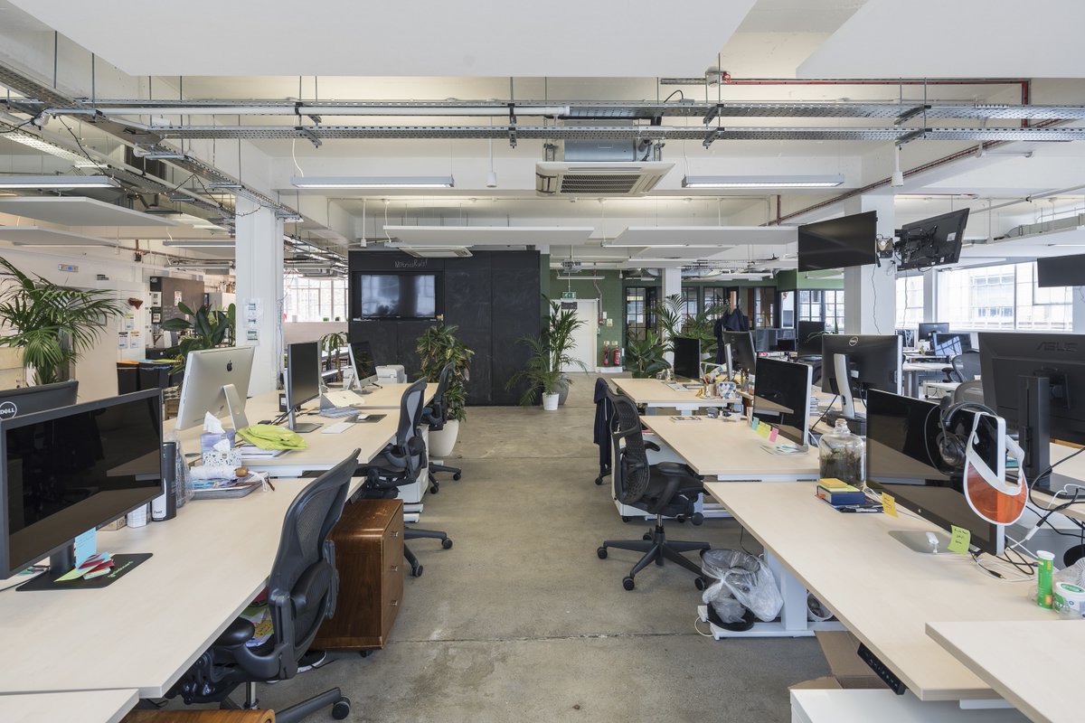 MyOfficeFreedom's tweet photo. Two fabulous floors of fully fitted office space to let in London’s City fringe EC2A. 3rd Floor is 3,030 Sq Ft, Lower Ground is 3,585 Sq Ft. Visit https://t.co/KNq7xLH2gq or Call Daniel Howard 0203 872 7128

#flexiblelease #londonoffice #officespace #officebroker https://t.co/C0nayvDXbf