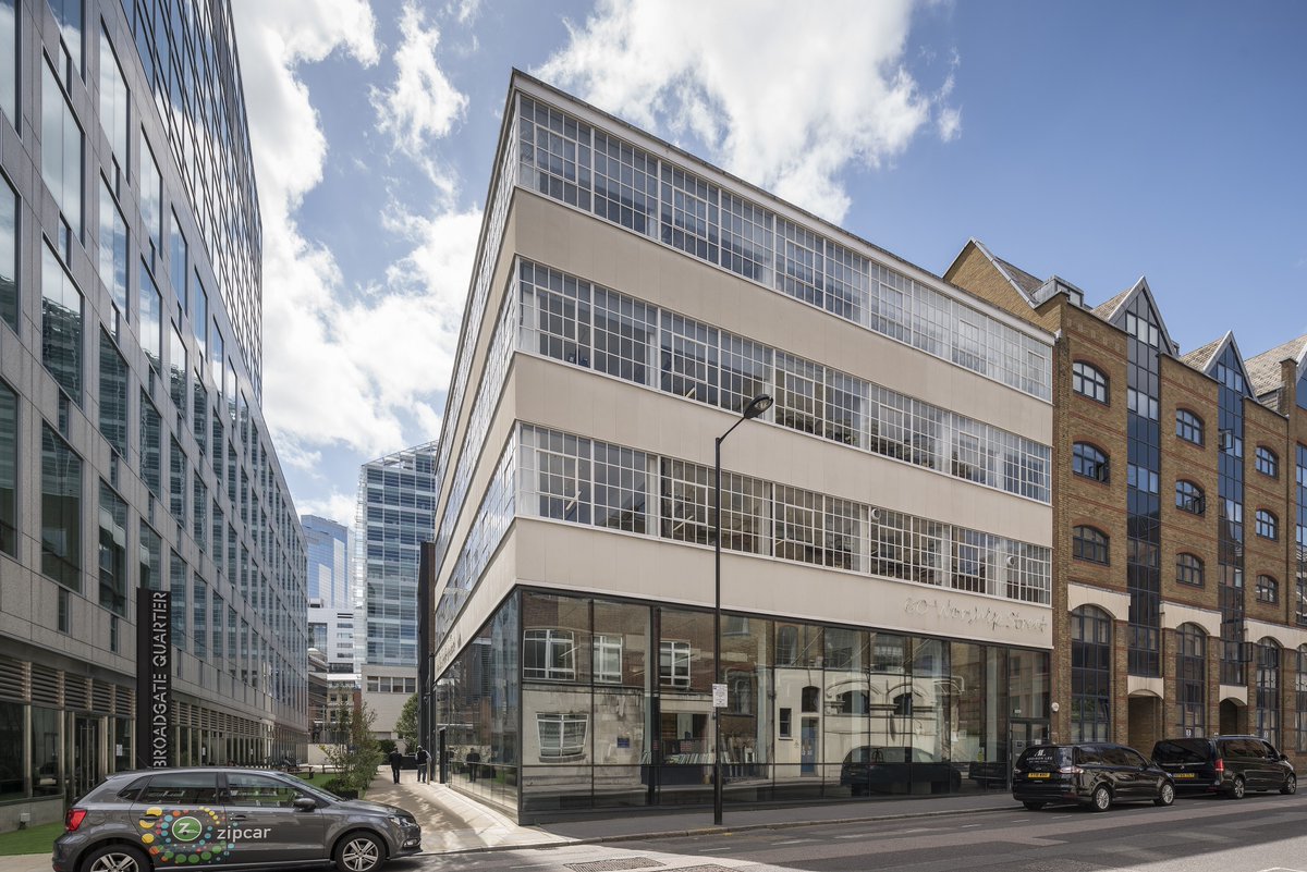 Two fabulous floors of fully fitted office space to let in London’s City fringe EC2A. 3rd Floor is 3,030 Sq Ft, Lower Ground is 3,585 Sq Ft. Visit officefreedom.com/uk/london/offi… or Call Daniel Howard 0203 872 7128

#flexiblelease #londonoffice #officespace #officebroker