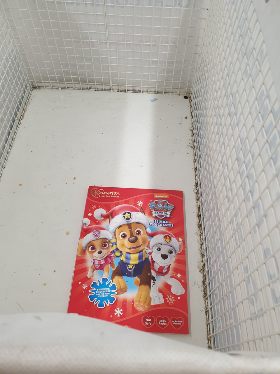 Cerri34996784's tweet photo. #adventaid gonna add a selection box and more bits each week till Xmas.  #foodbank https://t.co/oN9XgZ4vPW