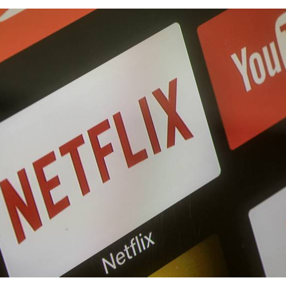 1055TheDove's tweet photo. There's a good chance you're going to watch this many Christmas movies anyway, so why not get paid $2,500 for it?
@Reviews.org #Christmasmovies #payforview #ChiefHolidayCheermeister #Netflix #Hulu #streamingservices
https://t.co/3ZuxmCeHqR https://t.co/bYbr2rdZjB
