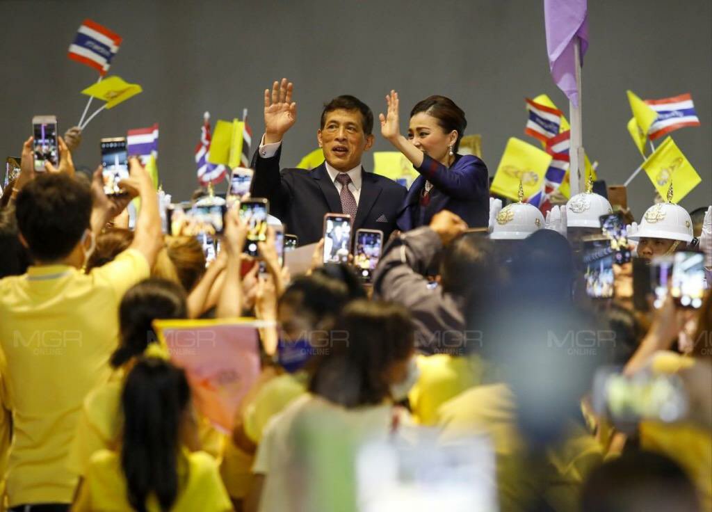 JenThanawat's tweet photo. ความโชคดีของคนไทย คือมีพระมหากษัตริย์เป็นศูนย์รวมจิตใจ 
#คนไทยแสนวิเศษ https://t.co/jc9N7ZyQjY