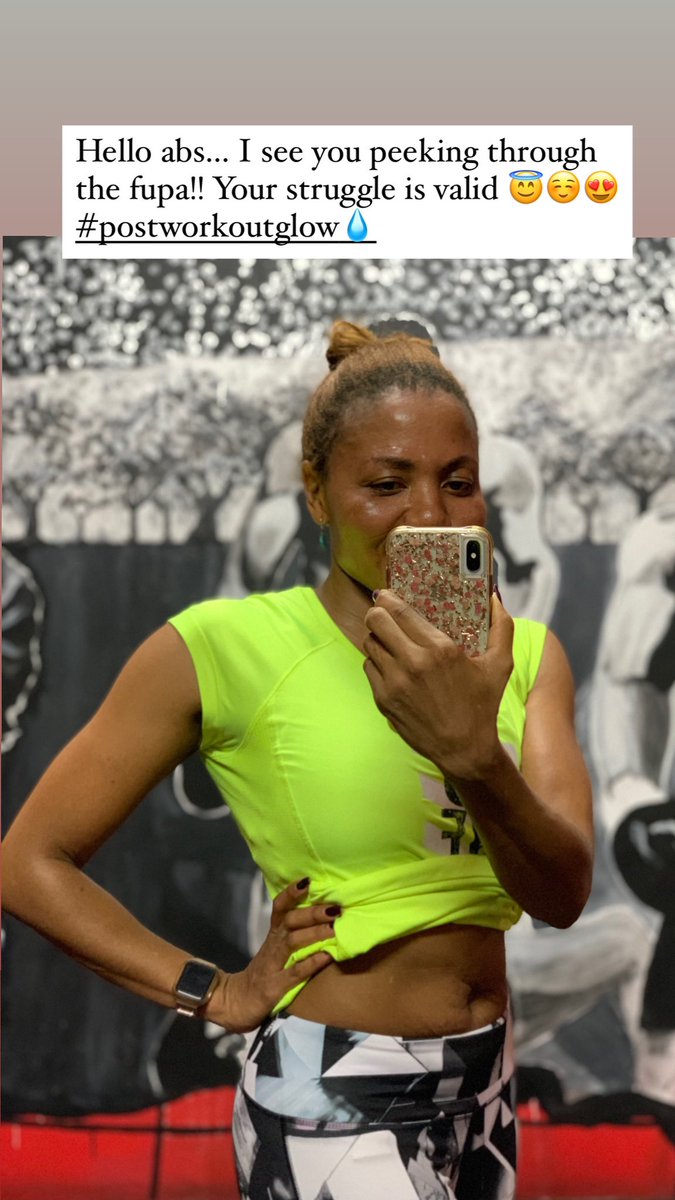 dr_lovelee's tweet photo. Day started off well and is going great!!

I’m killing this donderdag.. Donnering left right and center.. Gym.. Food.. Work... It’s a beautiful day 🤸🏽‍♀️🙌🏽💪🏽

#FitMom💪🏽
#FitDaily🤸🏽‍♀️
#Exercise🏋🏽‍♀️
#EatClean🍏
#DrinkWater💧
#MindWhatMatters✨
#30MinsPerDayLifestyle❣️ https://t.co/4x1gTwBzm6