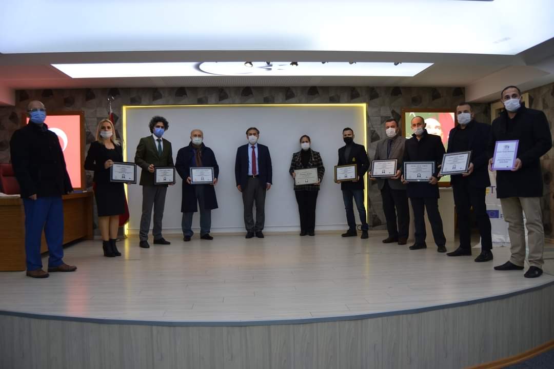 2019 yılı eTwinning Ulusal Kalite ve Avrupa Kalite Etiketi Almaya Hak Kazanan Okullarımıza ve Öğretmenlerimize Belgeleri Takdim Edildi
<a href="/tcmeb/">Millî Eğitim Bakanlığı</a> <a href="/ziyaselcuk/">Ziya Selçuk</a> <a href="/safran1958/">Mustafa SAFRAN</a> <a href="/Cevdet_Atay/">Cevdet Atay</a> <a href="/omerinan06/">Ömer İNAN</a> <a href="/okancbn/">Dr. Okan Çoban</a>
#etwinningtürkiye