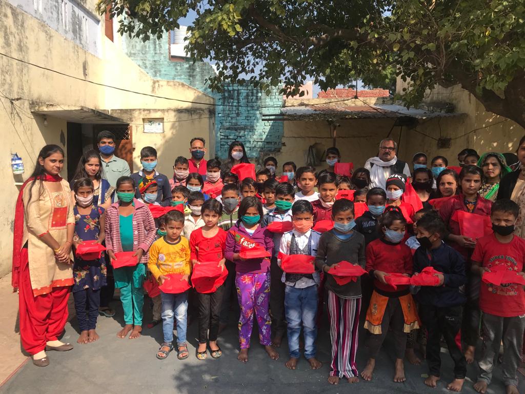 FutureUdgam's tweet photo. Interactive session held at chajjupur by Malyaj Singh, Assistant Commissioner CGST currently posted at Jamshedpur.
#educatingmatters
#udgam https://t.co/aoEIDFgvMd