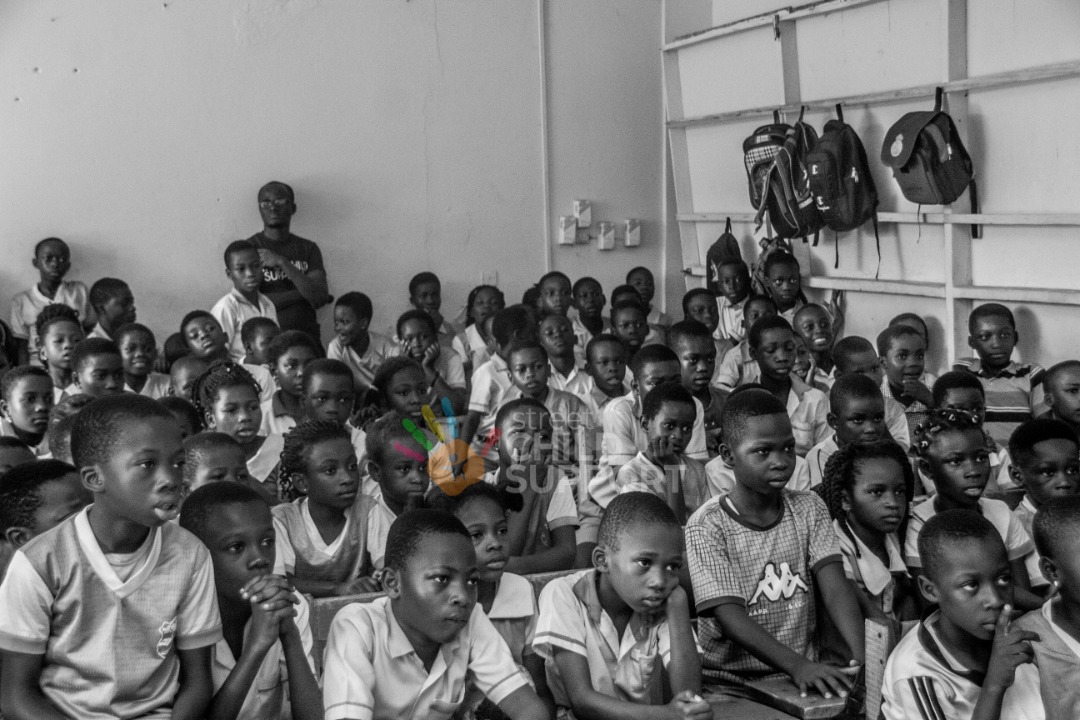 schildsupport's tweet photo. It's Children's day tomorrow 😍😍. One of the days that excites us💃

"Children are a gift from the Lord; they are a reward from him.
--Ps 127:3
#celebratingchildren #treatachildnicely #givetosupportachild #childrensday #childrights #sdgs #trainupachild https://t.co/0HLvtVZHkT