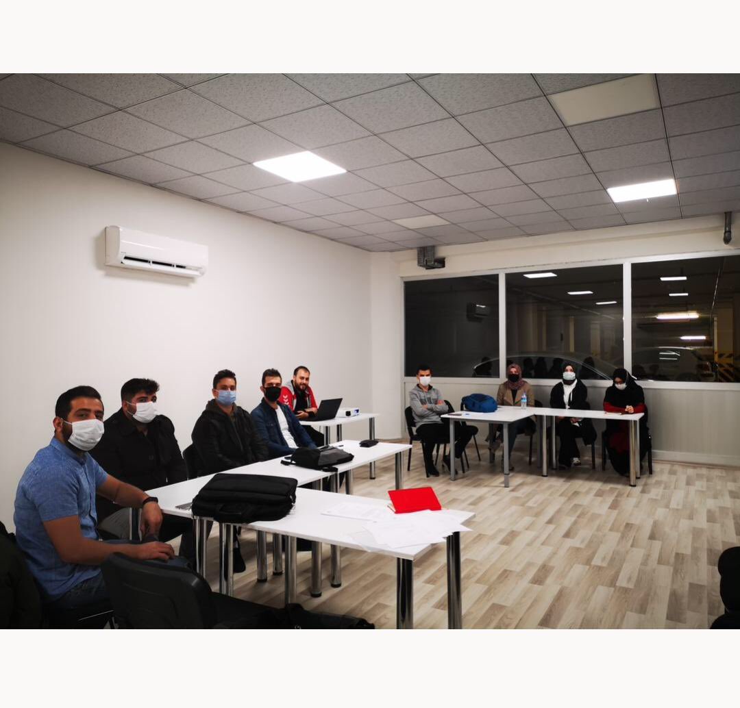 ihatugrul's tweet photo. İnsansız hava aracımız HÜMA���nın  AR-GE aşaması için toplantılara başladık. 
#iha 
#insansızhavaaracı
@ktokaratay @bayramsade https://t.co/G2ilA4Xthd