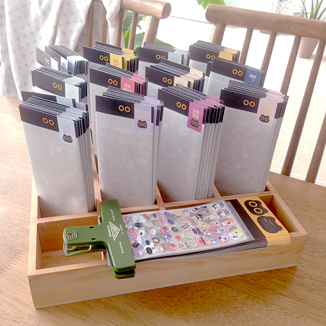 만들라는 씰스티커는 안만들고 포장에만 진심이되어버린 사람