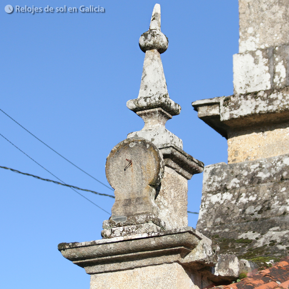 relojesdesolgal's tweet photo. Ese #gnomon!! 😬
#Relojdesol en el municipio de #Pontedeva (#Ourense)
#Reloxodesol no #concellodePontedeva (#OU)
#rellotge_de_sol #relógio_de_sol #sun_clock #sun_watch #sonnenuhr #cadran_solaire #orologio_solare #iglesia #igrexa #church #deva #terradecelanova #galiciarural https://t.co/vOmlTly8ja