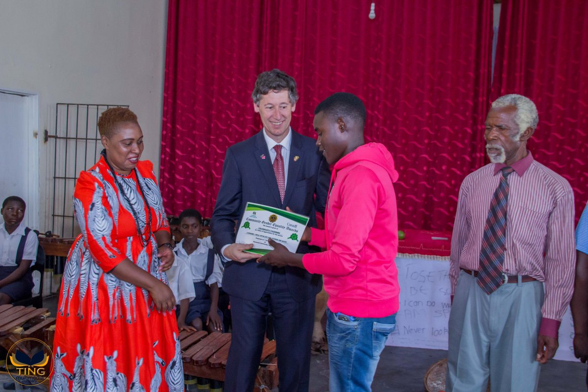 ShamwariyeMwana's tweet photo. #InternationalMensDay2020 Celebrating our Male Gender Equality Champions in Chihota who have been key drivers of change in advocating for gender equality and an end to gender based violence in their area
#MenAsRoleModels
#16DaysOfActivismAgainstGbv https://t.co/1pnO7O35II