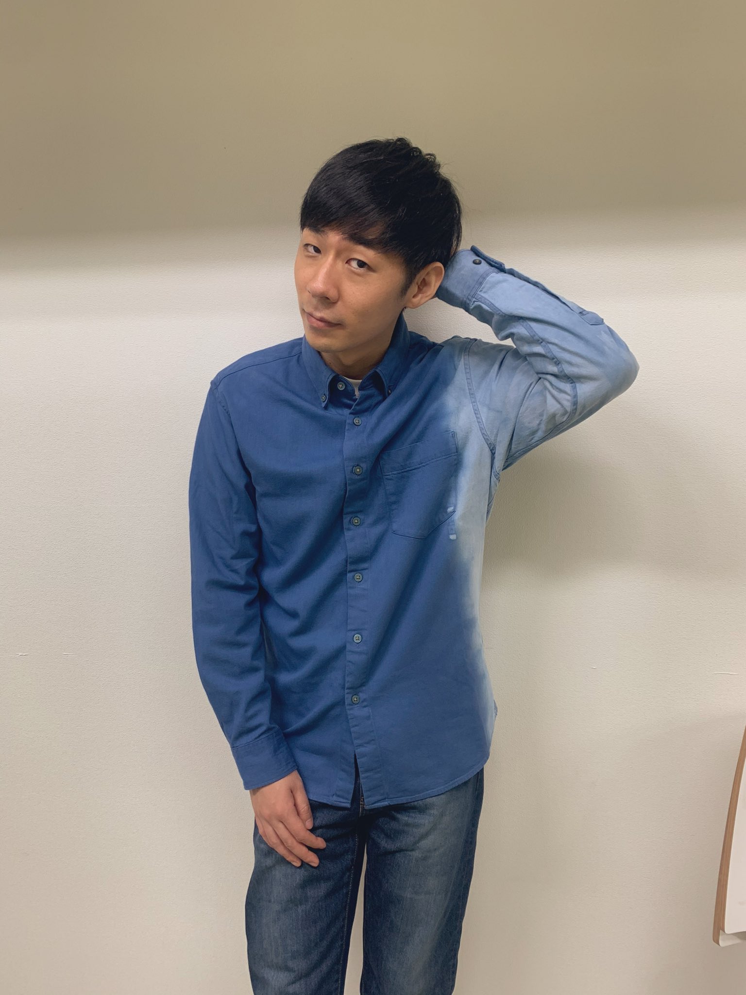 トンツカタン 森本 ユニクロさんから森本専用グラデーションシャツ届いた