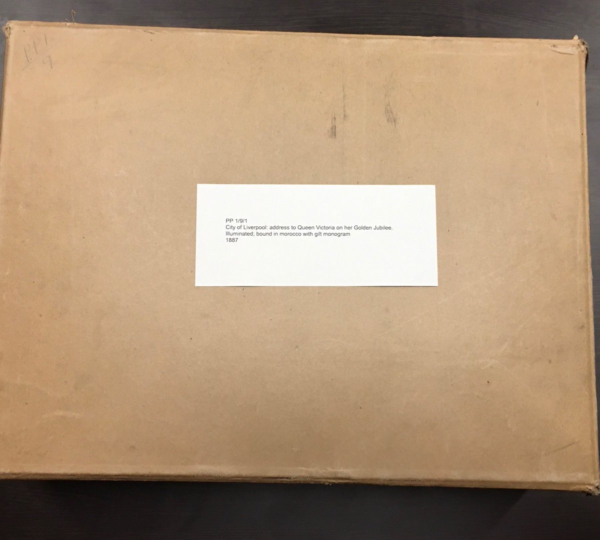 (although I'm not myself from Liverpool) and as such, discovered one of my favourite documents at  @UkNatArchives which is this one, PP 1/9/1  http://discovery.nationalarchives.gov.uk/details/r/C6302456 which is a commendation to Queen Victoria, sent in 1887 8/12