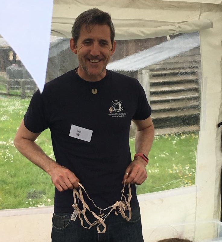 LaurenceWRT's tweet photo. Great to see the difference between 🇫🇷 and 🇬🇧 summarised in the type of cotton underwear burried to show soil biological activity as part of the @RiskAquaSoil project. #SoilMyUndies vs #BreakSlip https://t.co/UM8hxosfrw