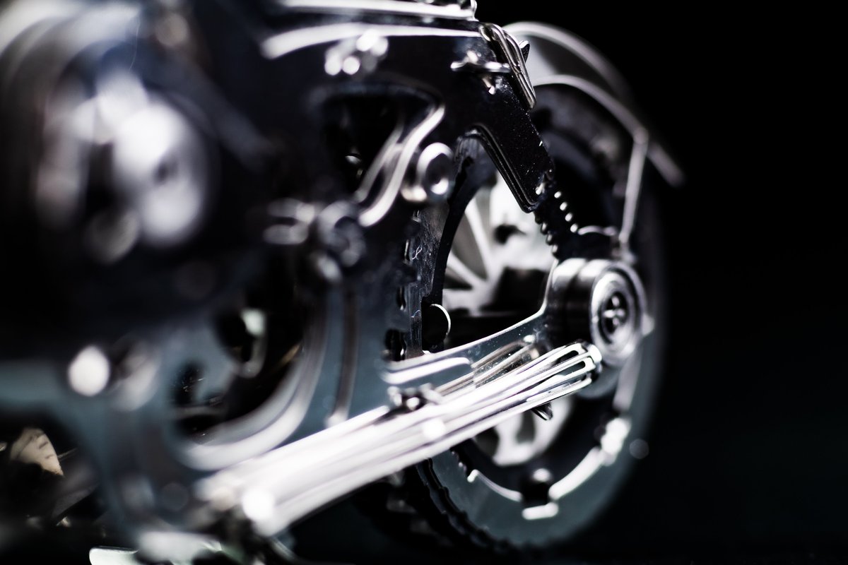 Ko1unb's tweet image. Mechanical construction set for real motolover.
#TimeForMachine