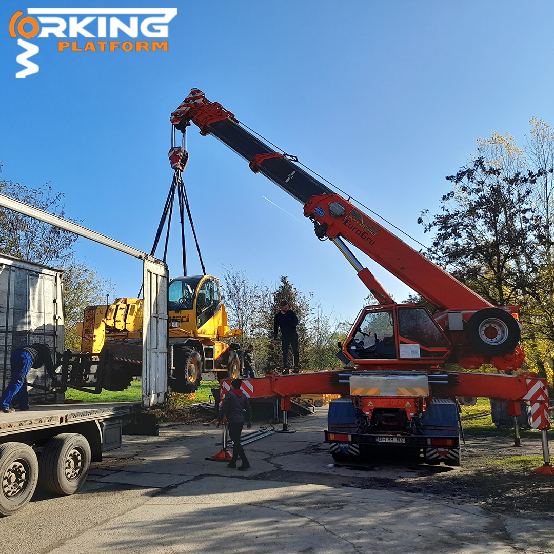 working_wp's tweet image. Unloading 16 tonne telehandler
workingplatform.ro

#telehandler #unloading #cranes #crane #cranerental #craneretal #cranesell