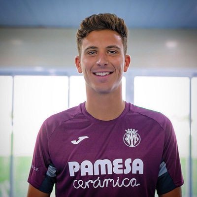 APVillarrealCF's tweet image. "Ni los más guapos" ¿Estás seguro, Marc? ¿Estás seguro de lo que estás diciendo? Yo creo que en eso sí que ganamos 😳😍💛