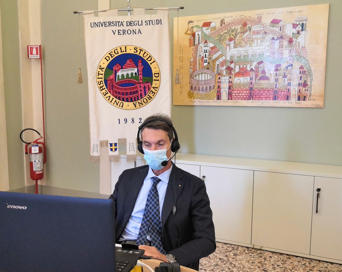 UniVerona's tweet photo. Il prof. Giuseppe Lippi interviene al Festival del futuro, promosso dal #gruppoathesis, per parlare della "Sfida globale della salute" #fdf20 #univr @larenait @telearenatv https://t.co/lwgWgXo4hb