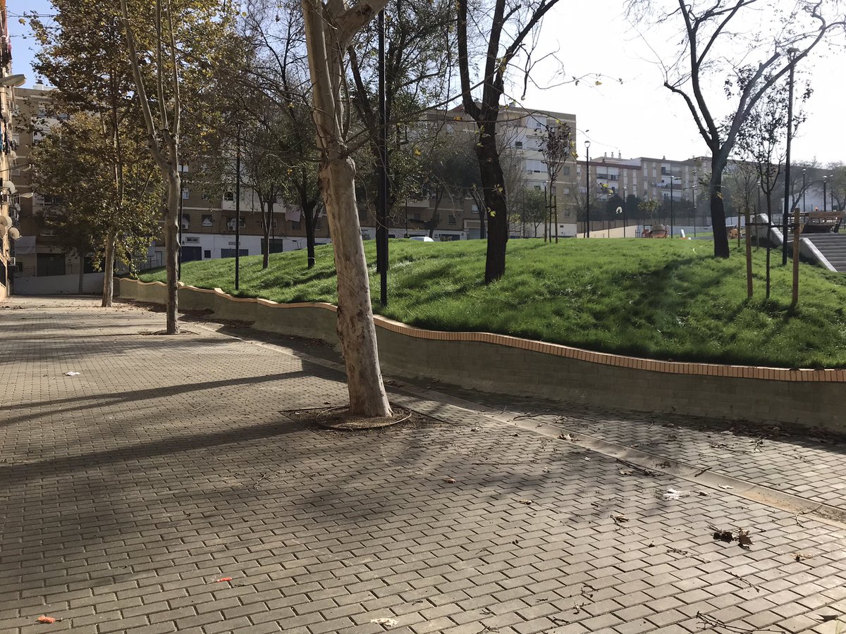 LAR_arq's tweet photo. Ya queda menos...
#PlazaDeLosTempletes , #Huelva

#proyectosLAR 

#arquitectura #enobra 
#urbanismo #EspaciosUrbanos https://t.co/0y536rxTAO