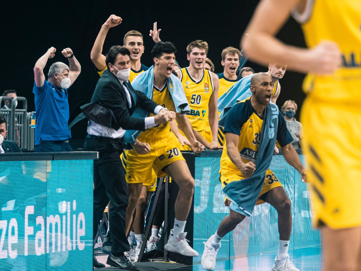 albaberlin tweet picture