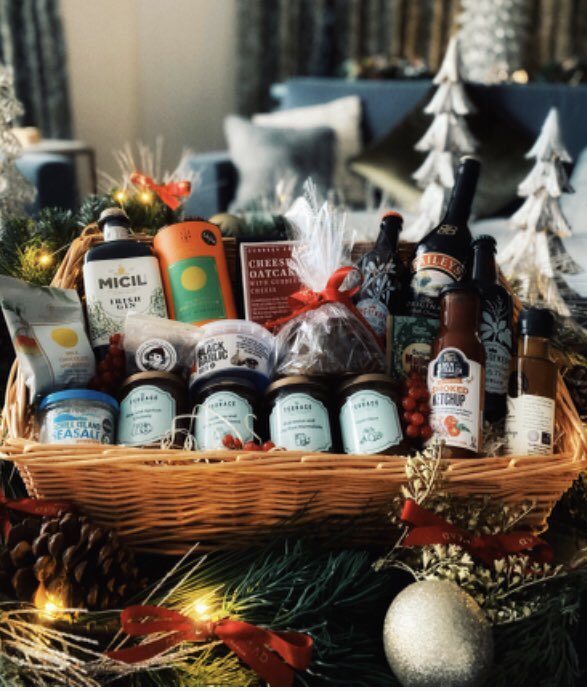 Great selection of festive hampers from @ConradDublin Great Christmas gifts with smaller hampers of condiments starting at €15, an Irish cheese hamper at €30 up to €220 for a huge gourmet Irish hamper and lots at various choices in between.