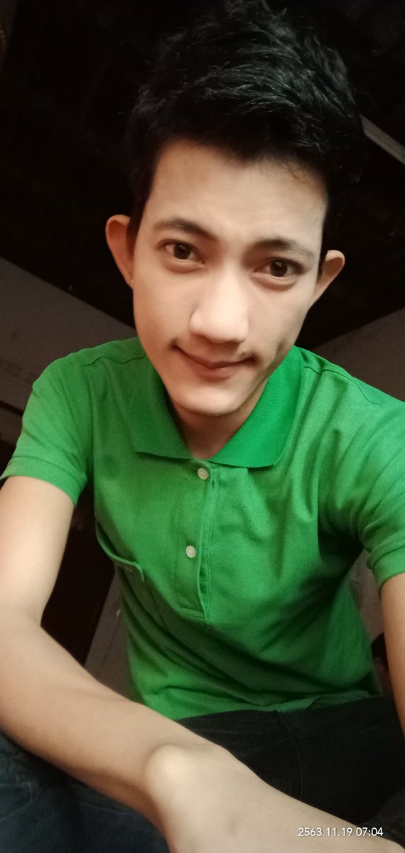 7C20EM3WDwnfZ5e's tweet photo. hi ဒိတ္မလားခ်စ္မလား https://t.co/Y8THA2Ik5A