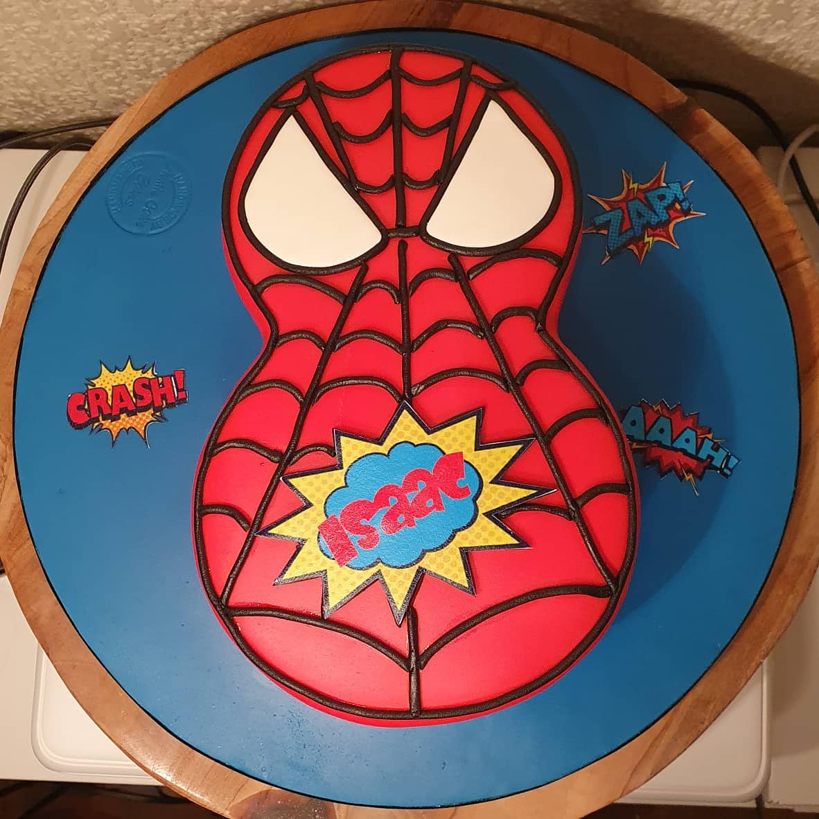 AuntieCakeBakes's tweet photo. I am always here for a Spidey cake, he has long been my favourite Marvel hero ❤💙
This time he takes form of a number 8 and handmade topper cupcakes.
#AuntieCakeBakes #Spiderman #SpidermanCake #Spidermancupcakes #birthdaycake #marvelcake #marvelcomics #cakemaker https://t.co/tcYOaGaUSQ