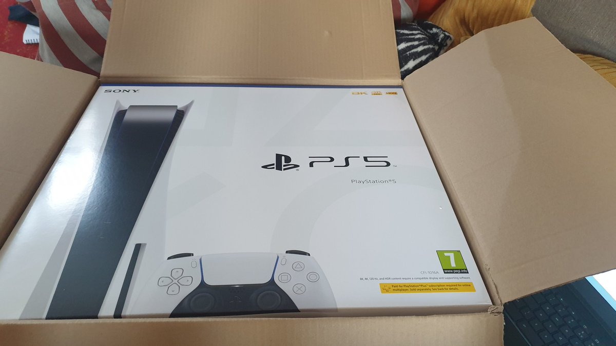 _jenjen83_'s tweet photo. Got my #ps5 but dont know whether to keep it or sell it.... https://t.co/TZtvfXMbpz