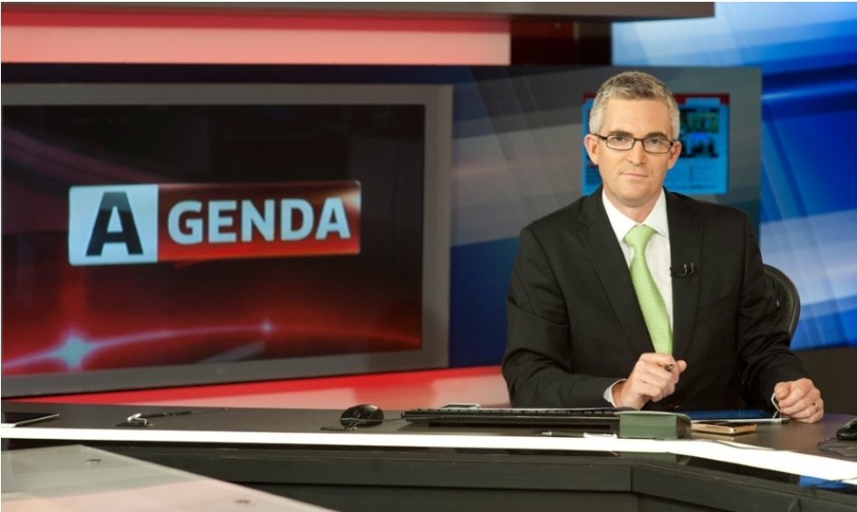 CannonBall_____'s tweet image. Maybe this guy could ask. He takes money from all of them. 
@David_Speers  to #RoboScomo #liarfromtheshire