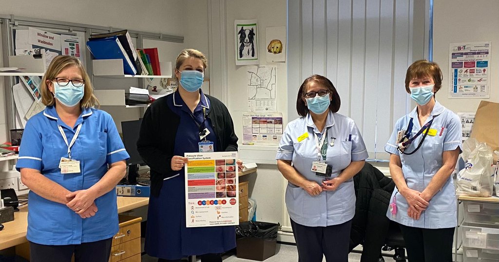 JulieSturges4's tweet photo. Aylesbury and Winslow community teams being visited for #stopthepressure great new resource to get pressure ulcer categorisation right @BucksHealthcare @NMacdonaldBHT @HAndersonBHT1 https://t.co/HznfCjDtOs