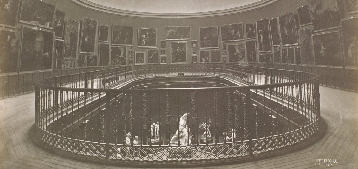 SecretosdeMadri's tweet photo. ¡¡Felicidades al @museodelprado que hoy cumple 201 años!! ¿Sabías que cuando abrió sus puertas en 1819 lo hizo con el nombre de "Museo de Pinturas" y exhibía "sólo" 311 cuadros? 
#Madrid https://t.co/ENCbQOth7H
