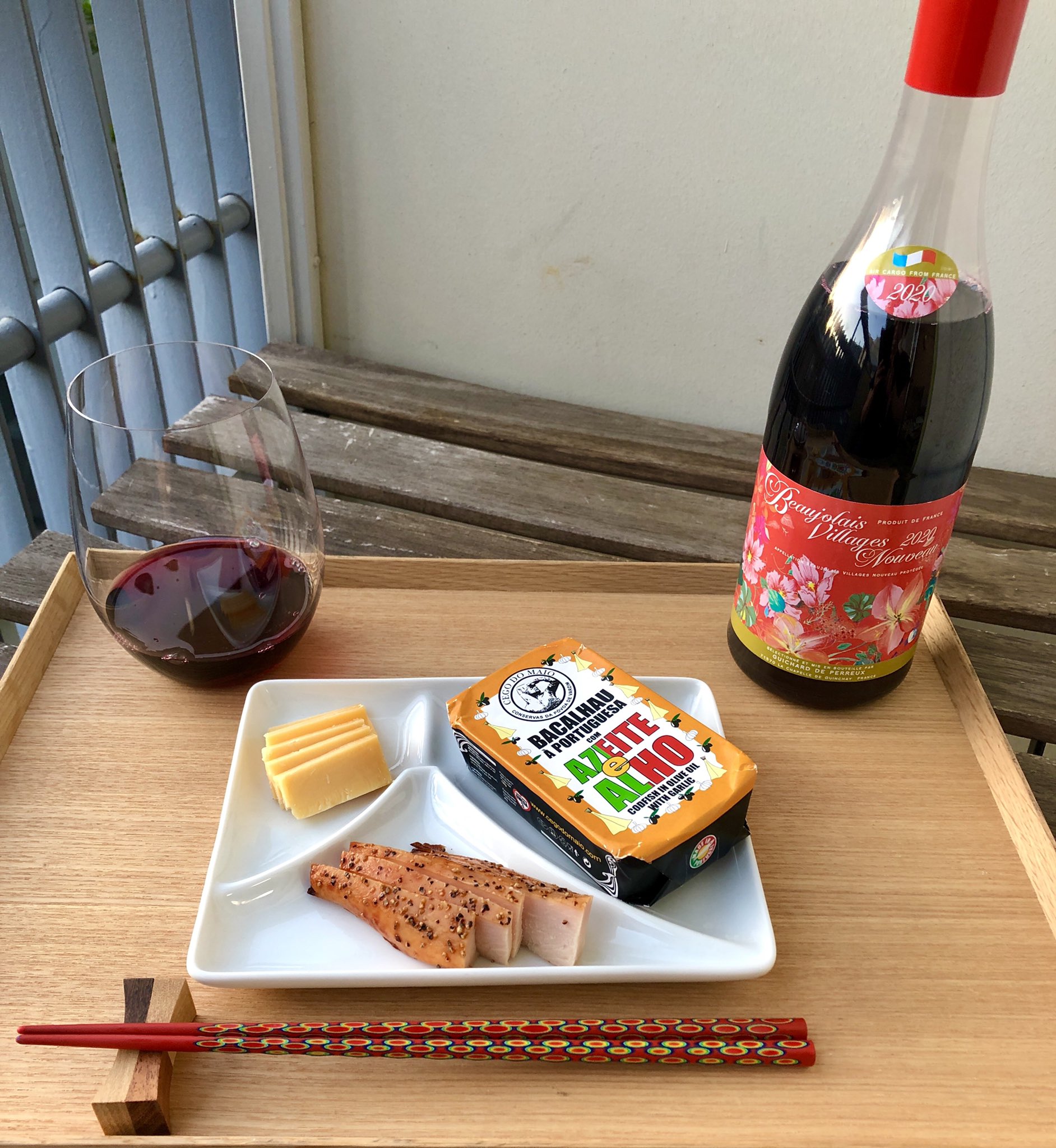 Food Sake Tokyo Having Worked Retail As A Sommelier At Takashimaya I Have Fond Memories Of Many Customers Excited To Purchase Beaujolaisnouveau On This Day Each Year It S A Fun