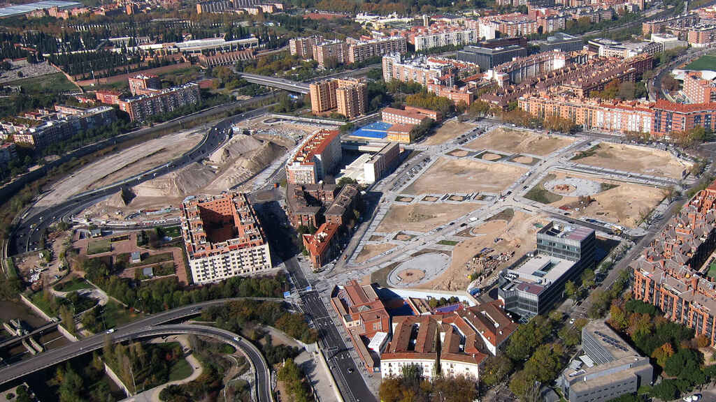 🏗️Todo listo para construir las viviendas en Mahou-Calderón tras urbanizar la zona. La Junta de Compensación está a la espera de las licencias para iniciar la edificación.

ℹ️elespanol.com/invertia/empre…
➕madridproyecta.es/operacion-maho…
