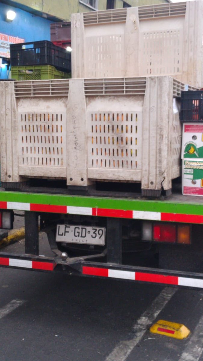 El equipo de <a href="/Seg_Publica_Ind/">Independencia segura</a> comenzó desde temprano cursando infracciones a quienes no respetan la ciclovía de Av. La Paz. Recuerda denunciar a quien se encuentre obstaculizando al 1469.

#IndependenciaTeCuida