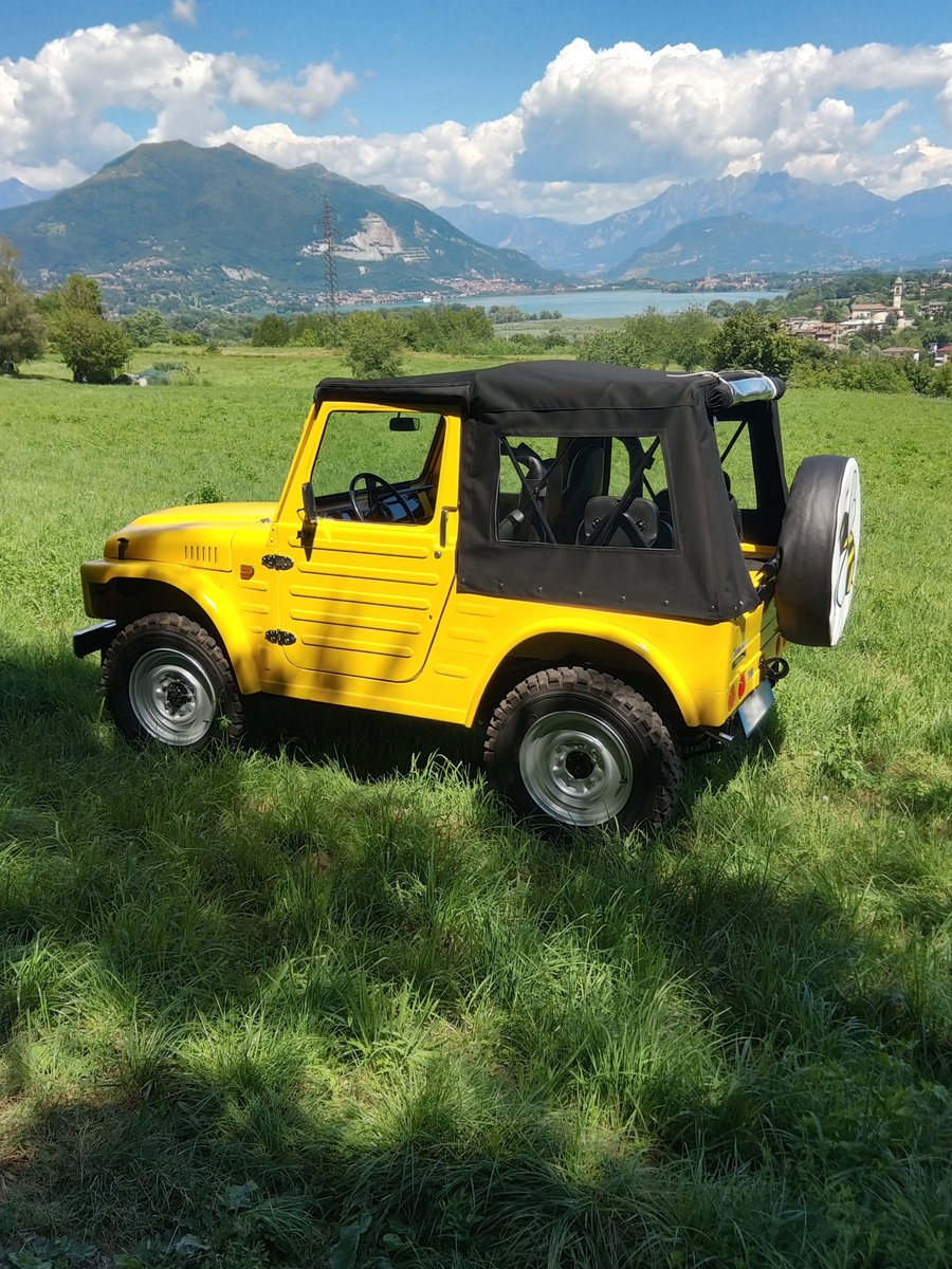 SuzukiIT's tweet photo. Chi ha avuto la fortuna di guidarlo? 😍
Dai un'occhiata a come è stato restaurato questo LJ80! 🐝
Complimenti a Luca per l'ottimo lavoro 👏👏👏
#Suzuki #TBT #LJ80 #Suzuki4x4 https://t.co/aijvDc5LIa