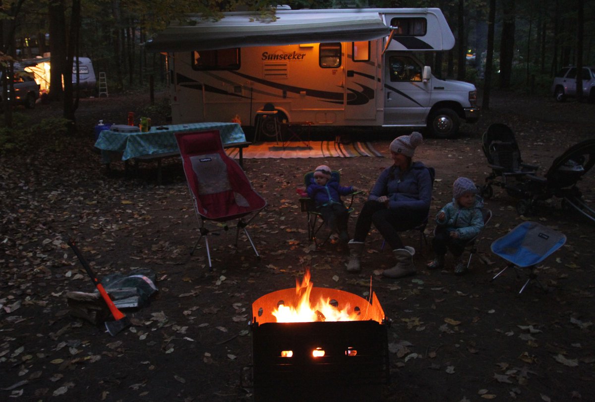 🚨Vacancy Alert! 🚨
🍂We have opened up more than 50 additional campsites at Mew Lake Campground for this upcoming weekend including waterfront hydro sites!
https://t.co/85engWq1K1 https://t.co/GWC4Wju5eV